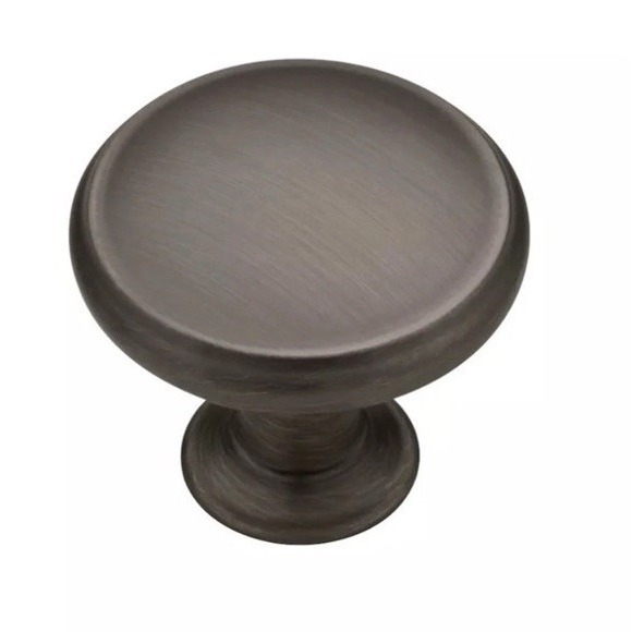 11 Pack Brainerd Circus 1-1/4 in Heirloom‎ Silver Round Traditional Cabinet Knob - Picture 1 of 3